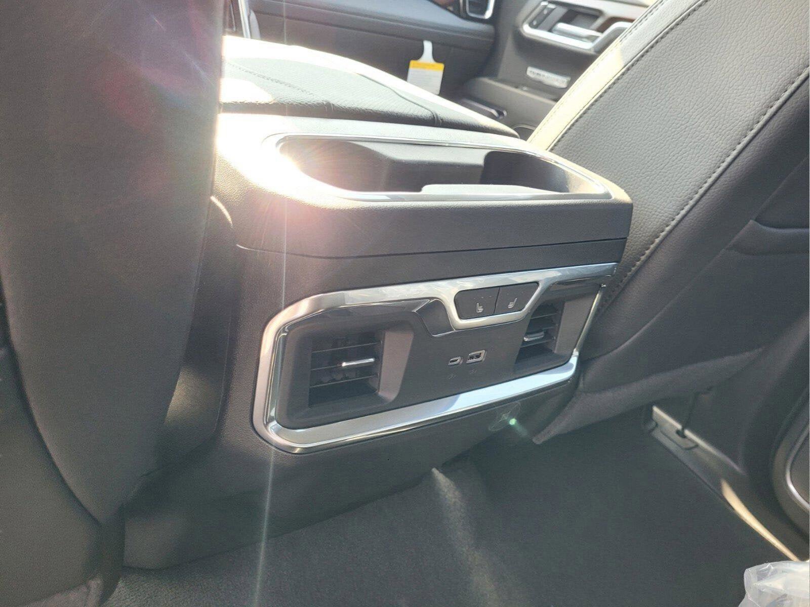 New 2026 GMC Sierra 1500 Denali AWD/4WD image 16