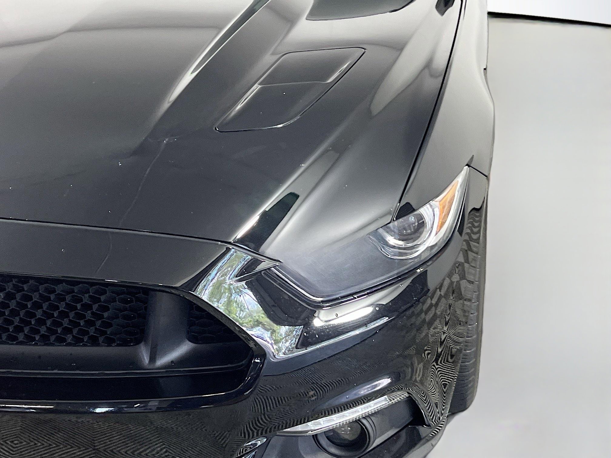 Used 2015 Ford Mustang GT Premium w/ Equipment Group 401A RWD image 12