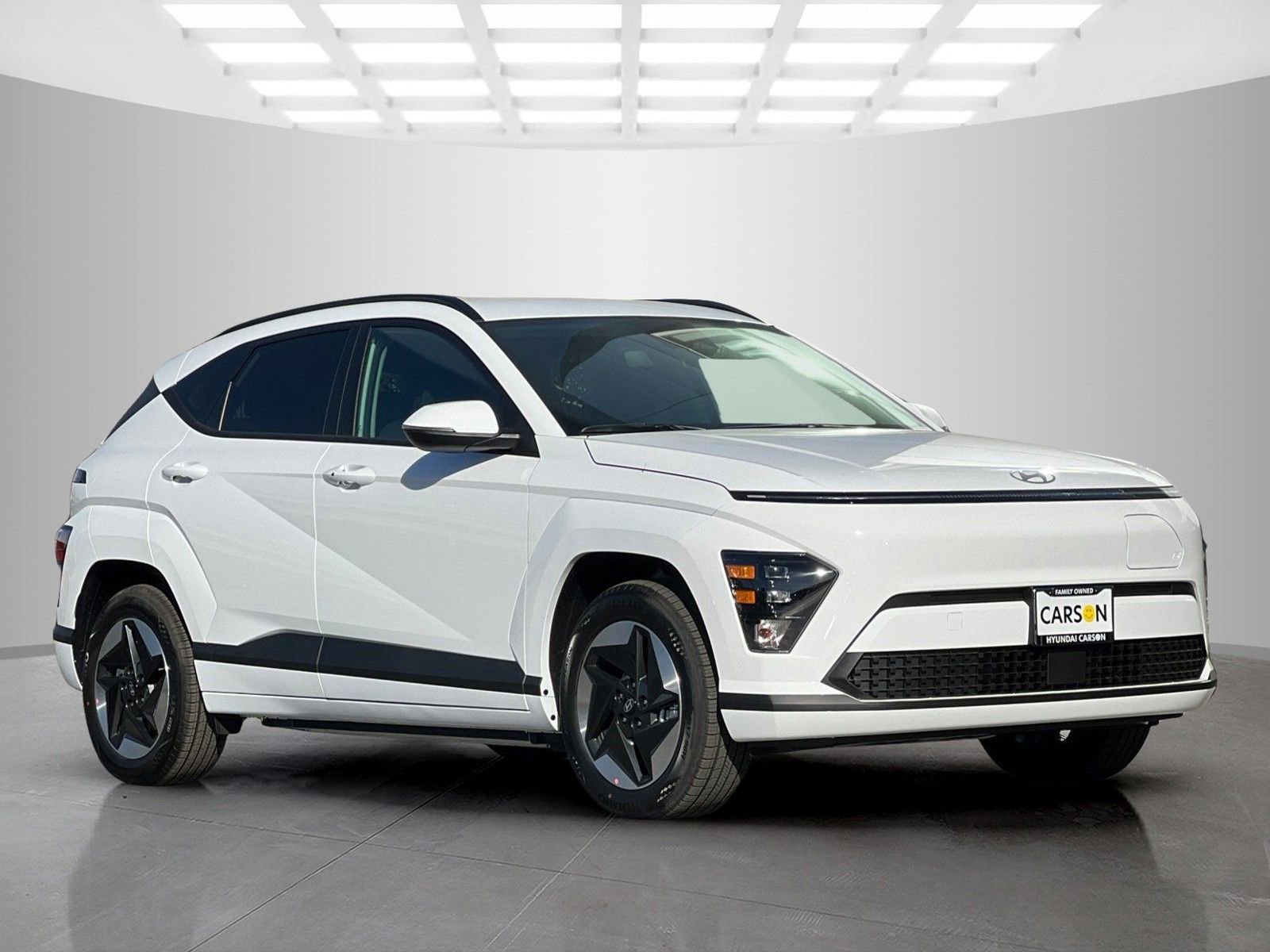 New 2025 Hyundai Kona SEL FWD image 2