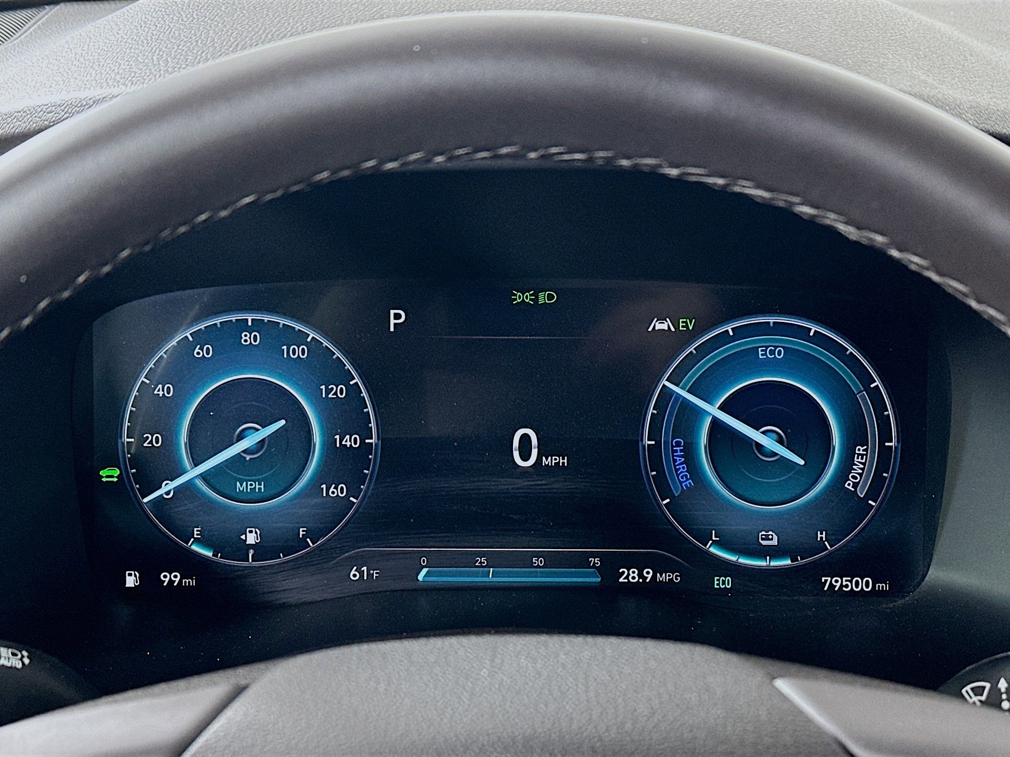 Used 2022 Hyundai Santa Fe SEL Premium w/ Cargo Package image 12