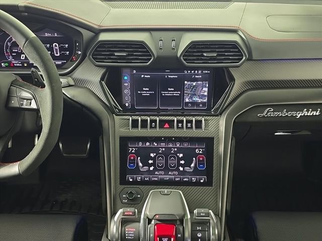 Used 2024 Lamborghini Urus Performante image 20