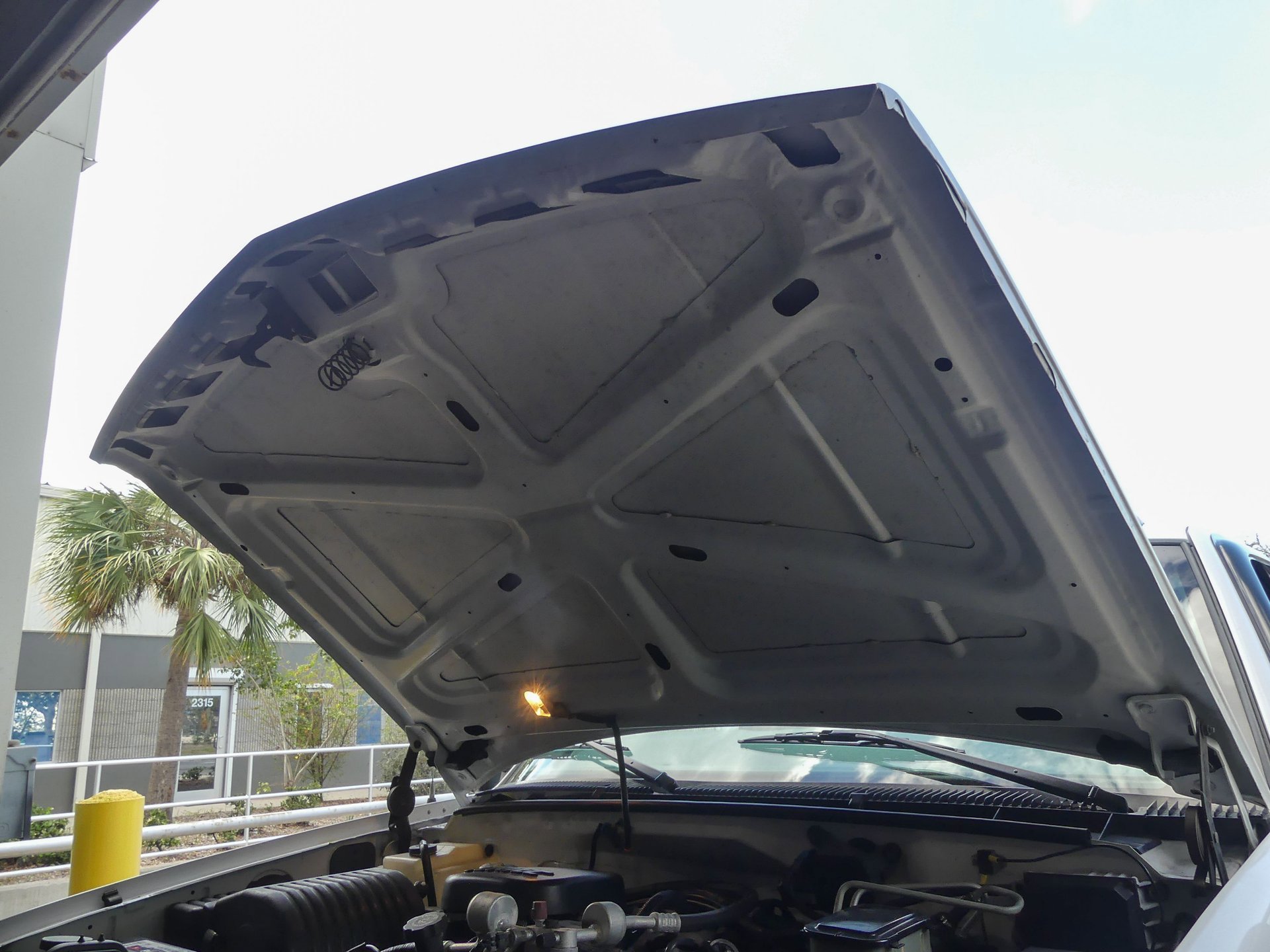 Used 2000 Chevrolet Silverado 3500 2WD Crew Cab image 50