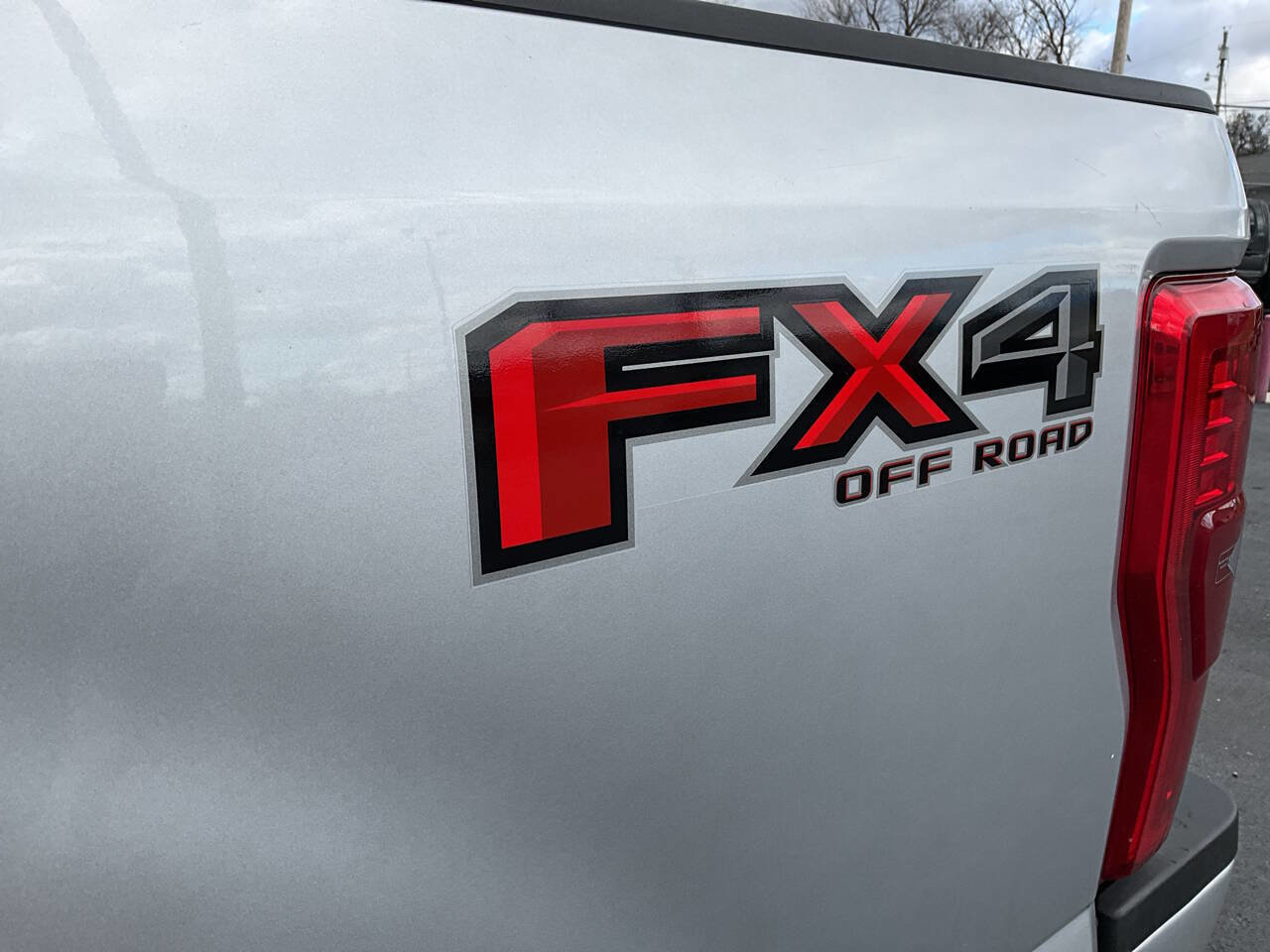 Used 2017 Ford F250 Platinum w/ Platinum Ultimate Package image 17