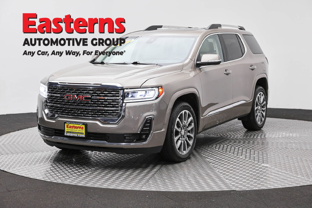 Used 2022 GMC Acadia Denali w/ Denali Technology Package AWD/4WD image 1