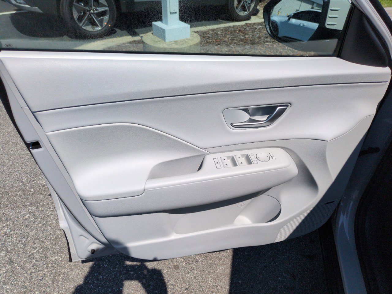 New 2026 Hyundai Kona Limited image 14