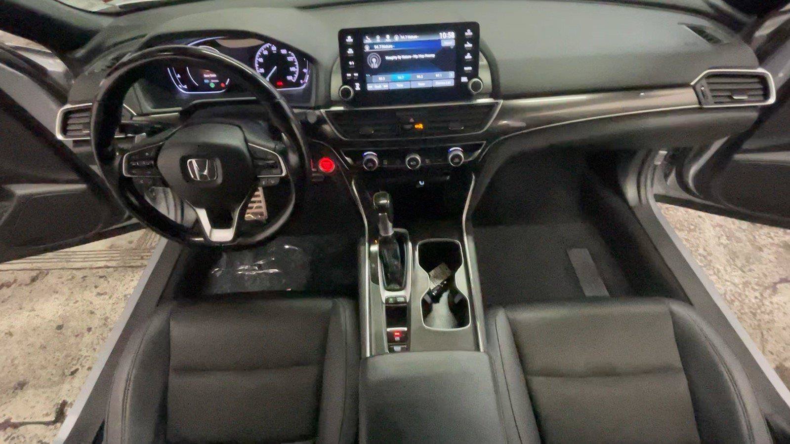 Used 2020 Honda Accord Sport image 29