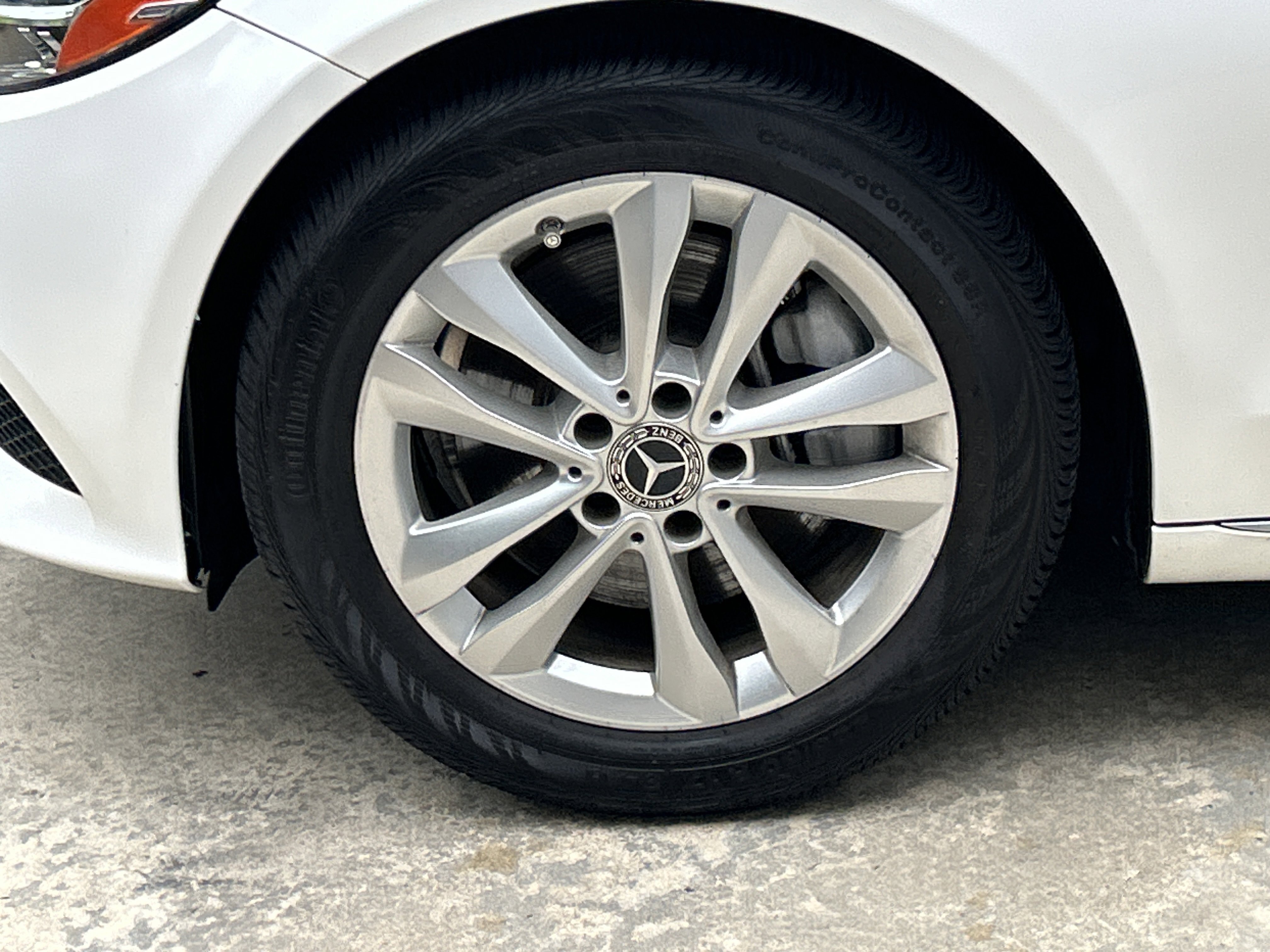 Used 2019 Mercedes-Benz C 300 Sedan image 14