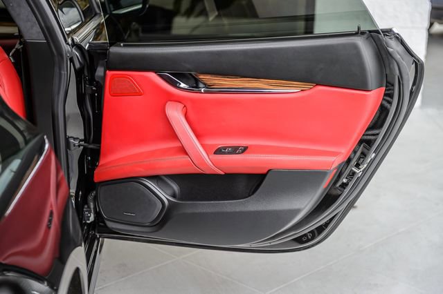 Used 2018 Maserati Quattroporte S GranLusso Q4 image 30