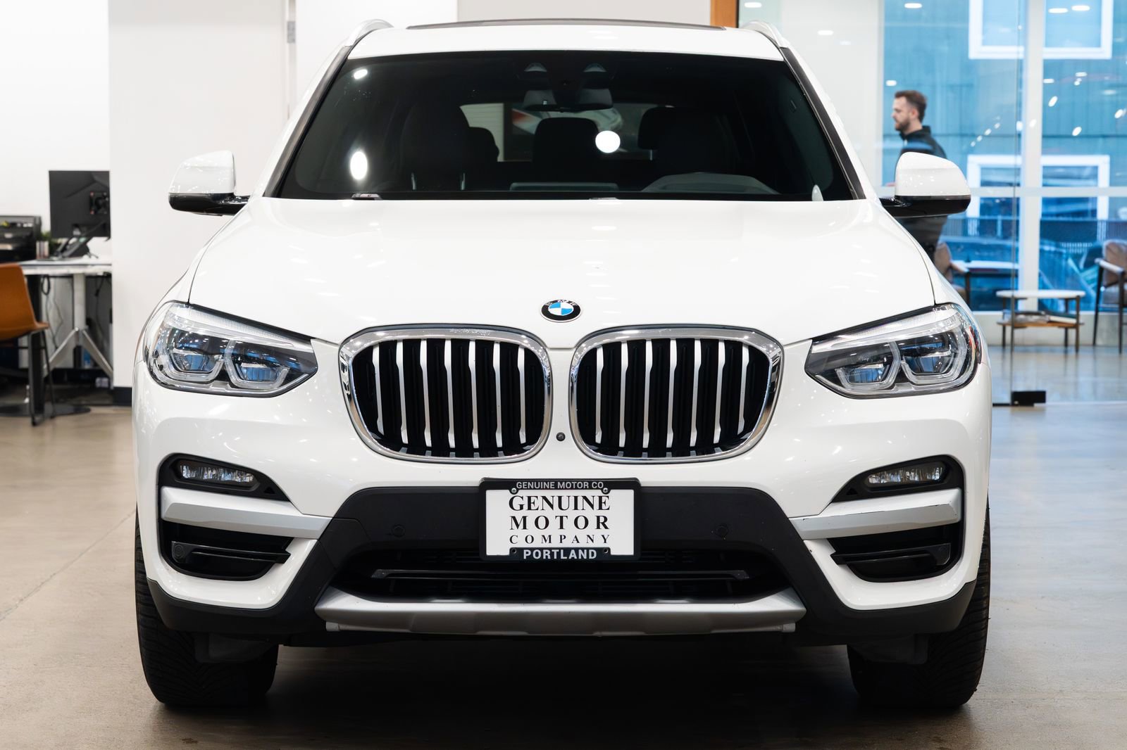 Used 2020 BMW X3 xDrive30i w/ Executive Package image 2