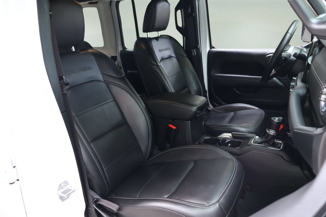 Used 2021 Jeep Wrangler Unlimited Sahara AWD/4WD image 19