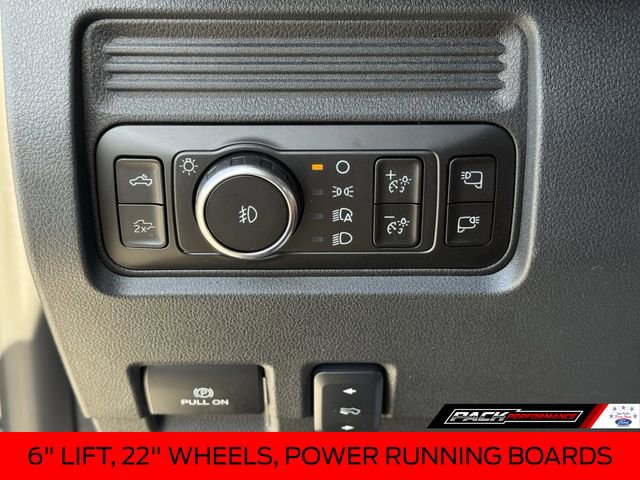 New 2026 Ford F250 Lariat w/ Lariat Premium Package image 39
