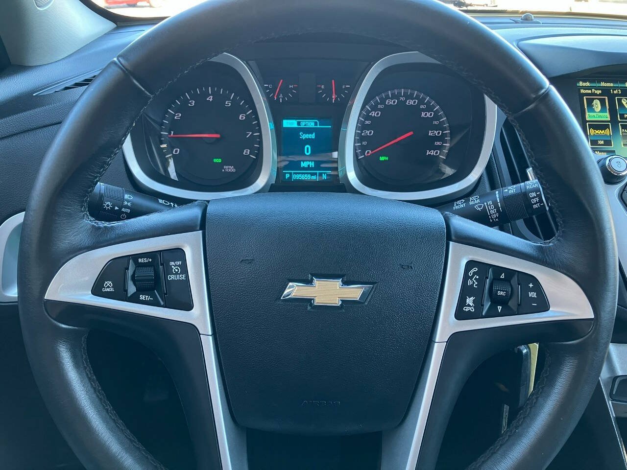 Used 2017 Chevrolet Equinox LT w/ Convenience Package FWD image 18