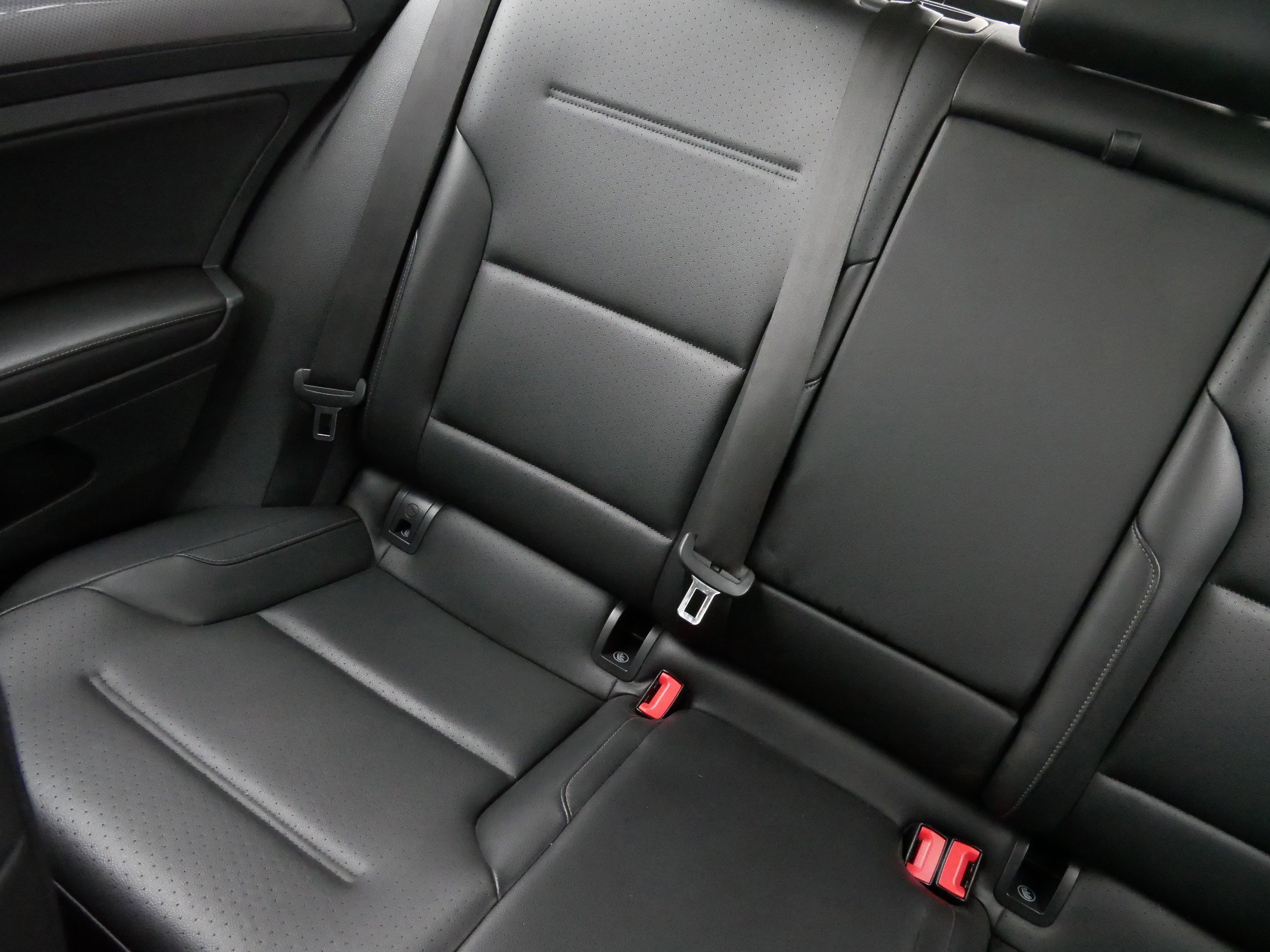 Used 2018 Volkswagen Golf Alltrack SE image 12