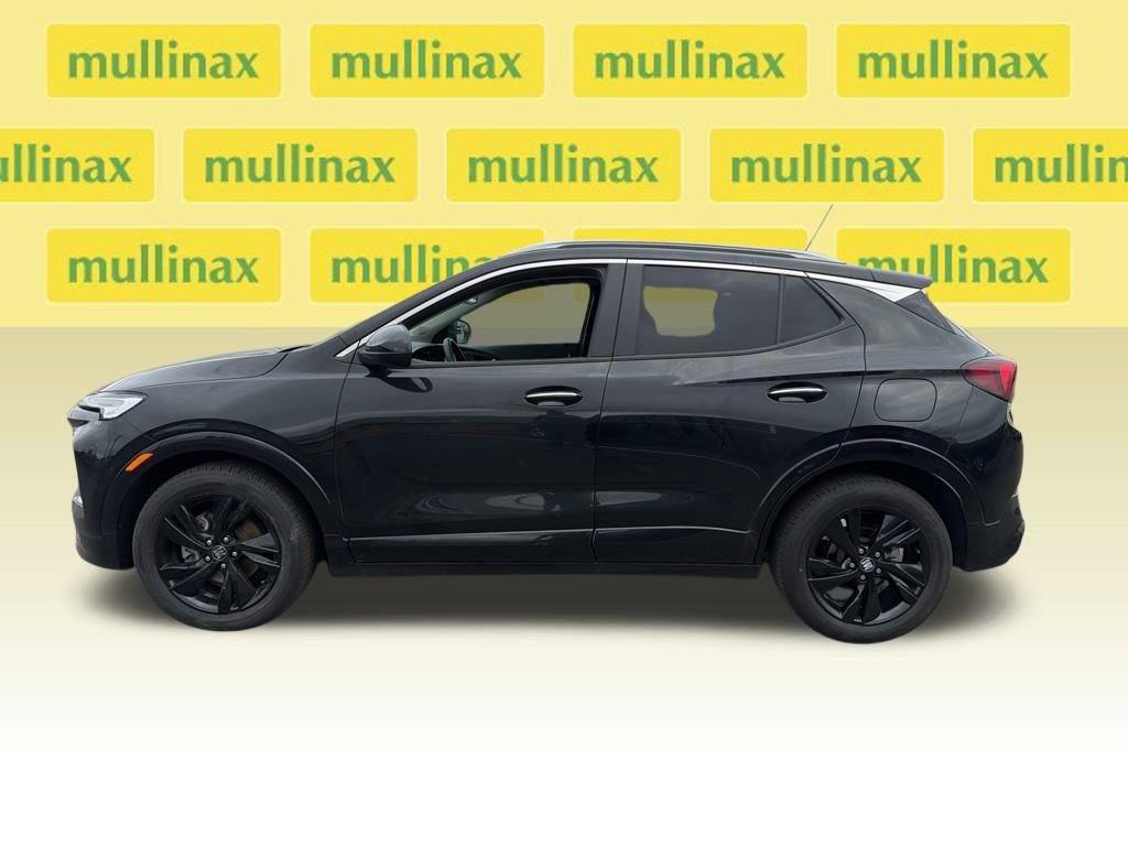 Used 2024 Buick Encore GX Sport Touring w/ Comfort Package image 2