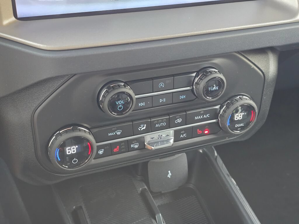 New 2026 Ford Bronco Outer Banks AWD/4WD image 24