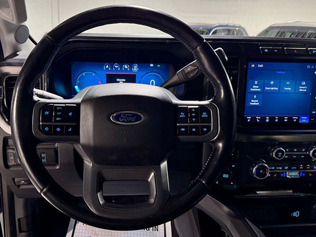 Used 2023 Ford F250 Lariat w/ Chrome Package image 16