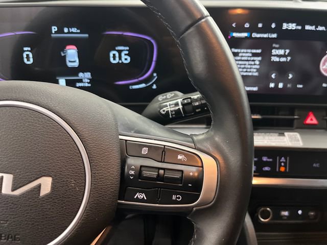 Used 2023 Kia Sportage EX image 16