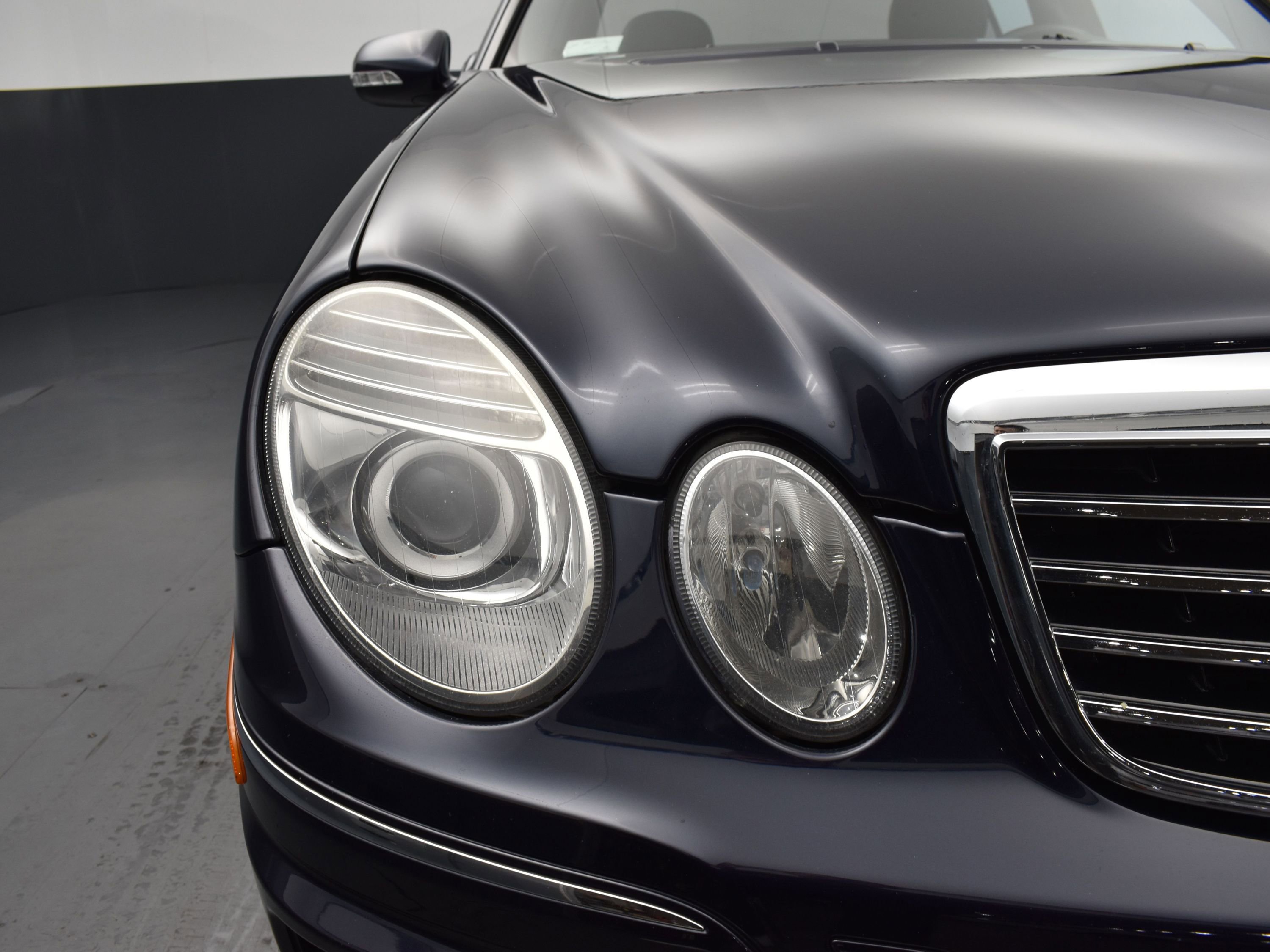 Used 2008 Mercedes-Benz E 63 AMG Sedan image 5