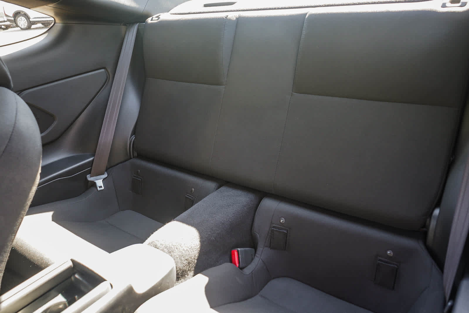 Used 2023 Toyota GR86 w/ ALL Weather Mat Package (TMS) RWD image 18