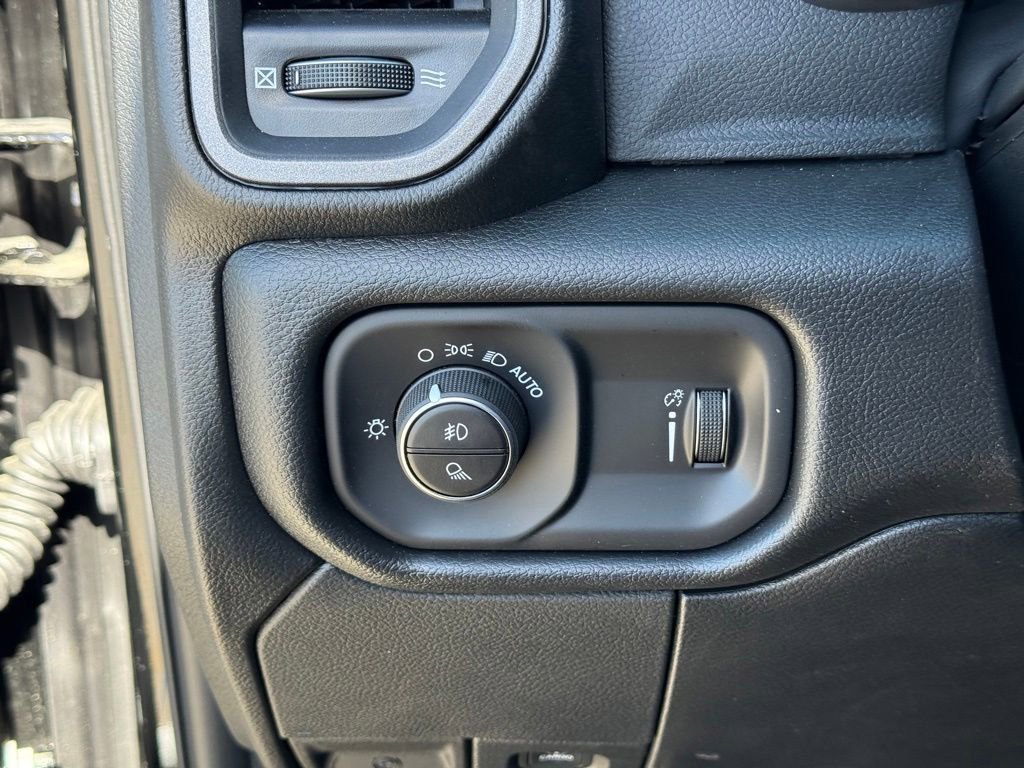 New 2026 RAM 2500 Warlock AWD/4WD image 20