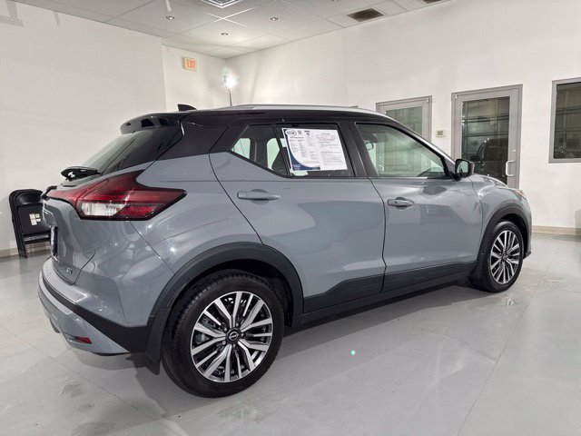 Used 2023 Nissan Kicks SV FWD image 12