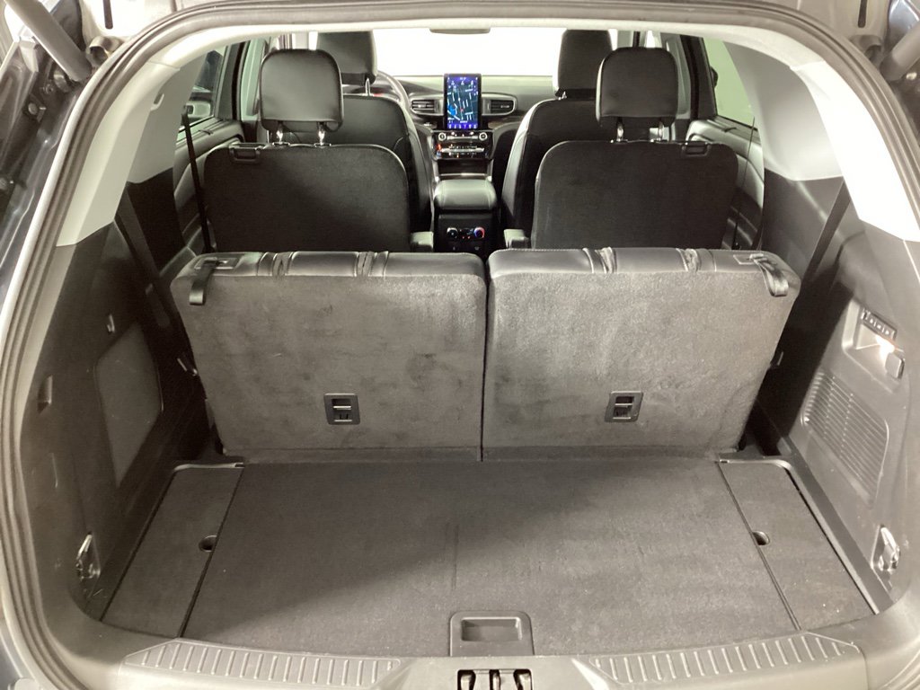 Used 2023 Ford Explorer Limited w/ Limited Technology Package image 34