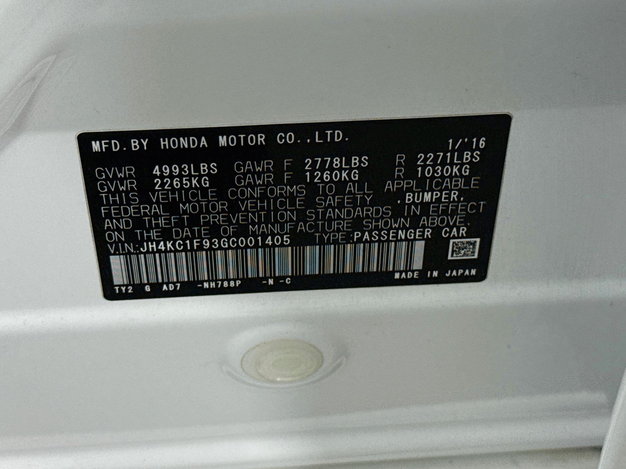 Used 2016 Acura RLX w/ Advance Package FWD image 32