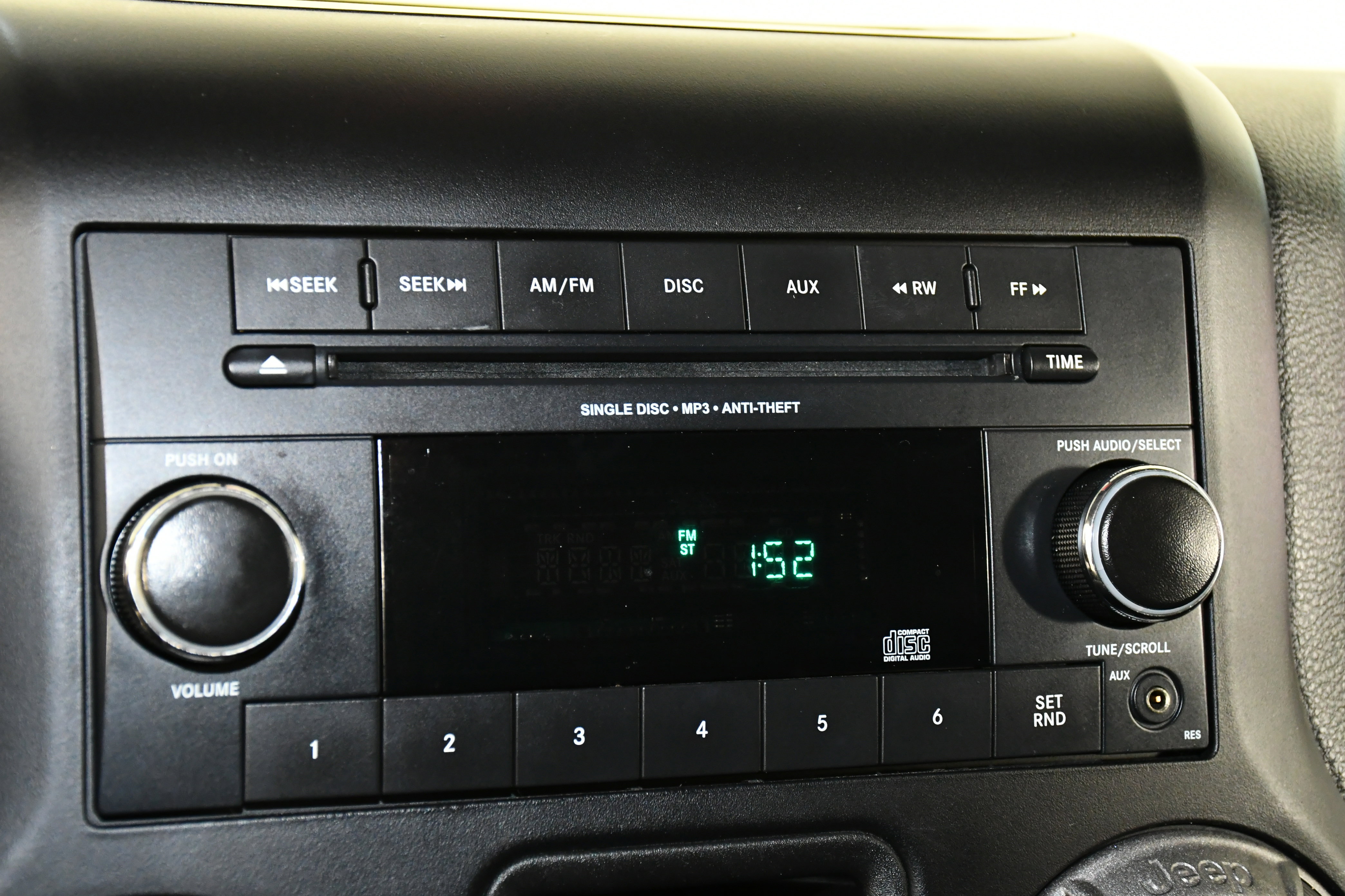 Used 2014 Jeep Wrangler Sport image 26