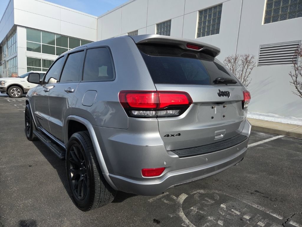 Used 2019 Jeep Grand Cherokee Altitude image 6