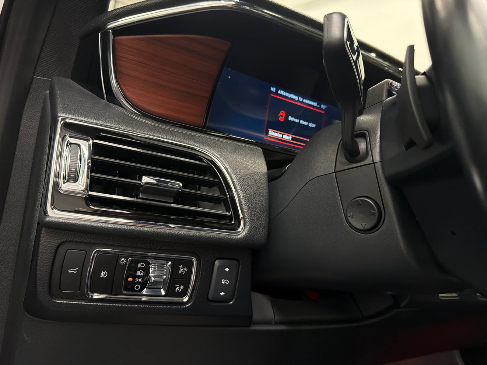 Certified 2023 Lincoln Navigator L Reserve AWD/4WD image 35