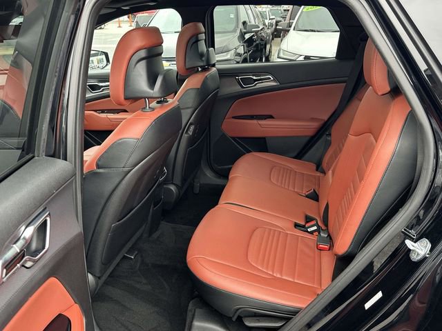 Used 2023 Kia Sportage SX image 17