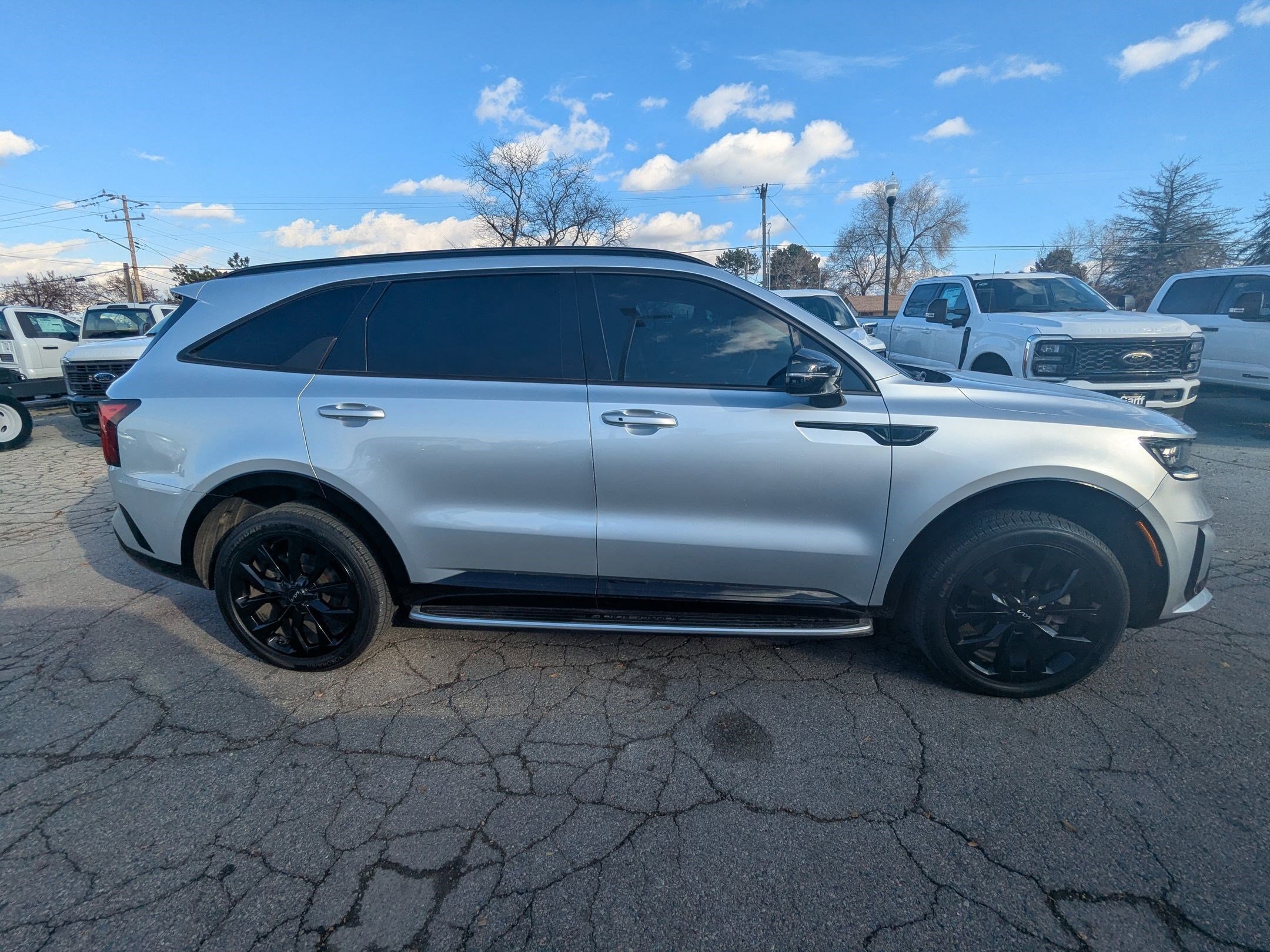 Used 2022 Kia Sorento SX image 2