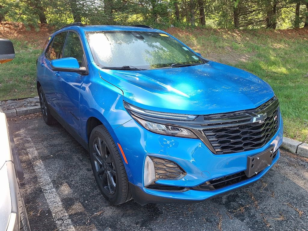 Used 2024 Chevrolet Equinox RS FWD image 3