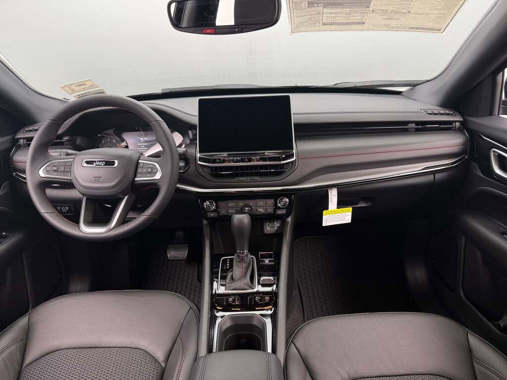 New 2026 Jeep Compass Trailhawk image 20