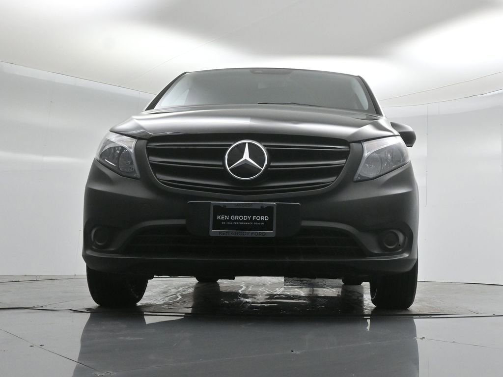 Used 2023 Mercedes-Benz Metris Passenger image 42