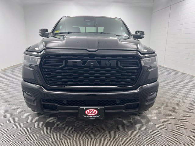 Used 2025 RAM 1500 Big Horn AWD/4WD image 3