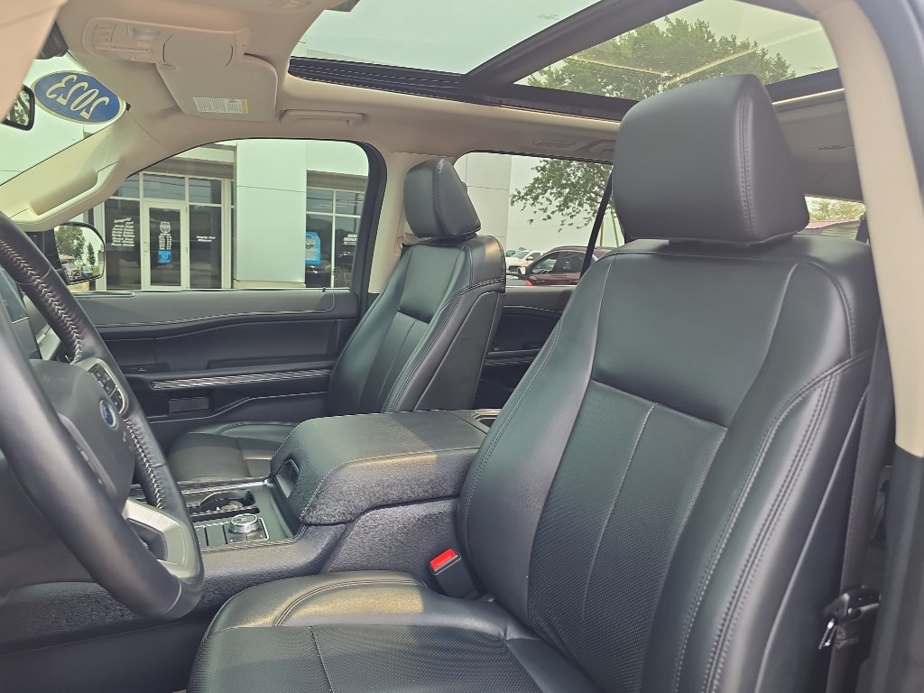 Used 2023 Ford Expedition Max XLT AWD/4WD image 14