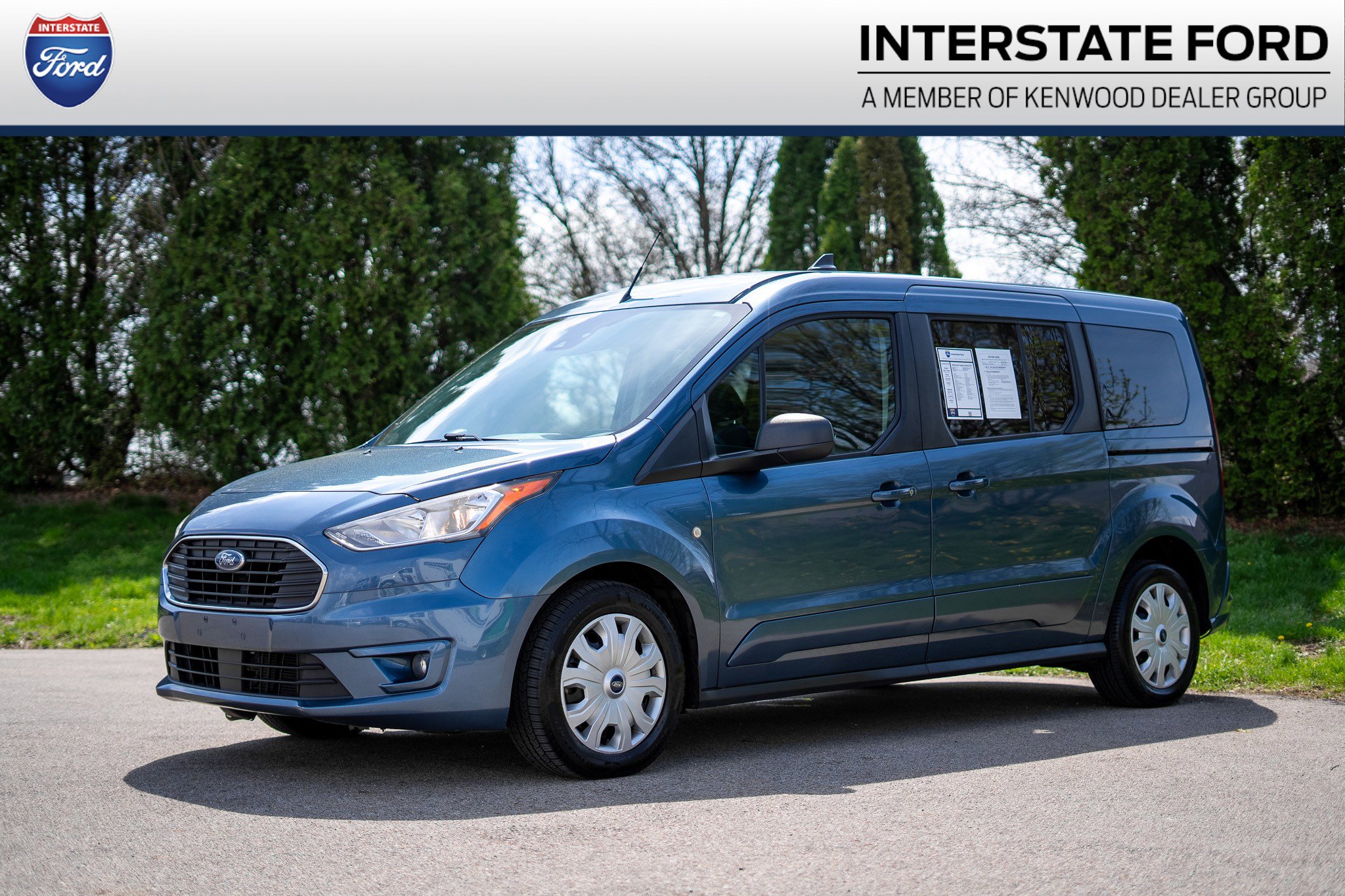 Used 2019 Ford Transit Connect XLT image 1