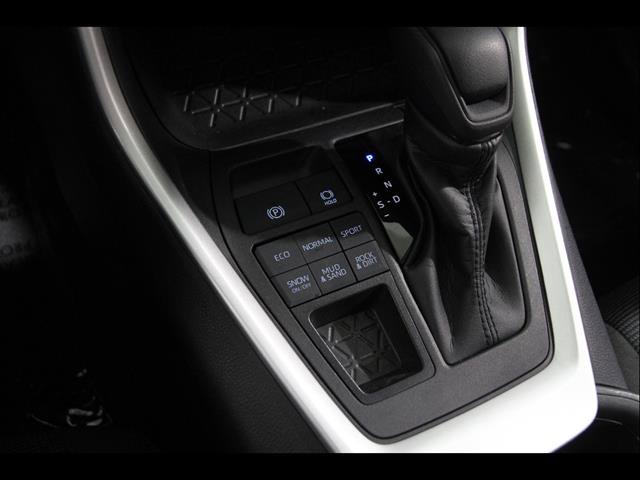 Used 2023 Toyota RAV4 LE image 16