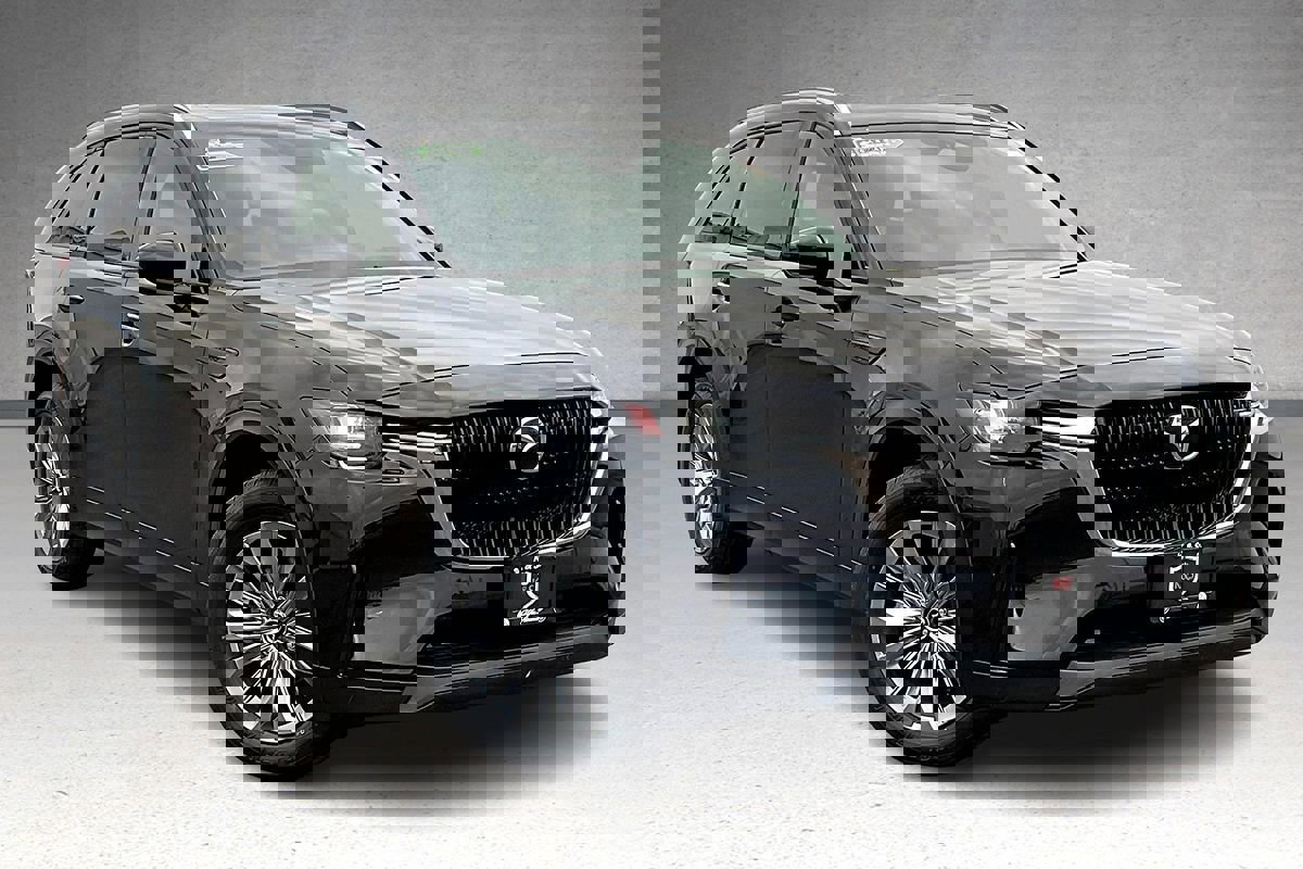 Used 2024 MAZDA CX-90 3.3 Turbo w/ Preferred Plus image 2