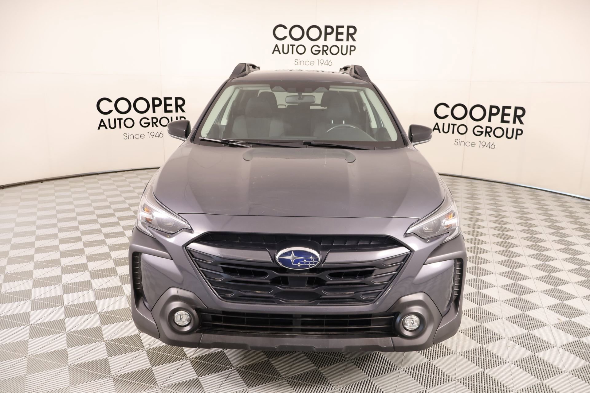 Used 2024 Subaru Outback Premium AWD/4WD image 9
