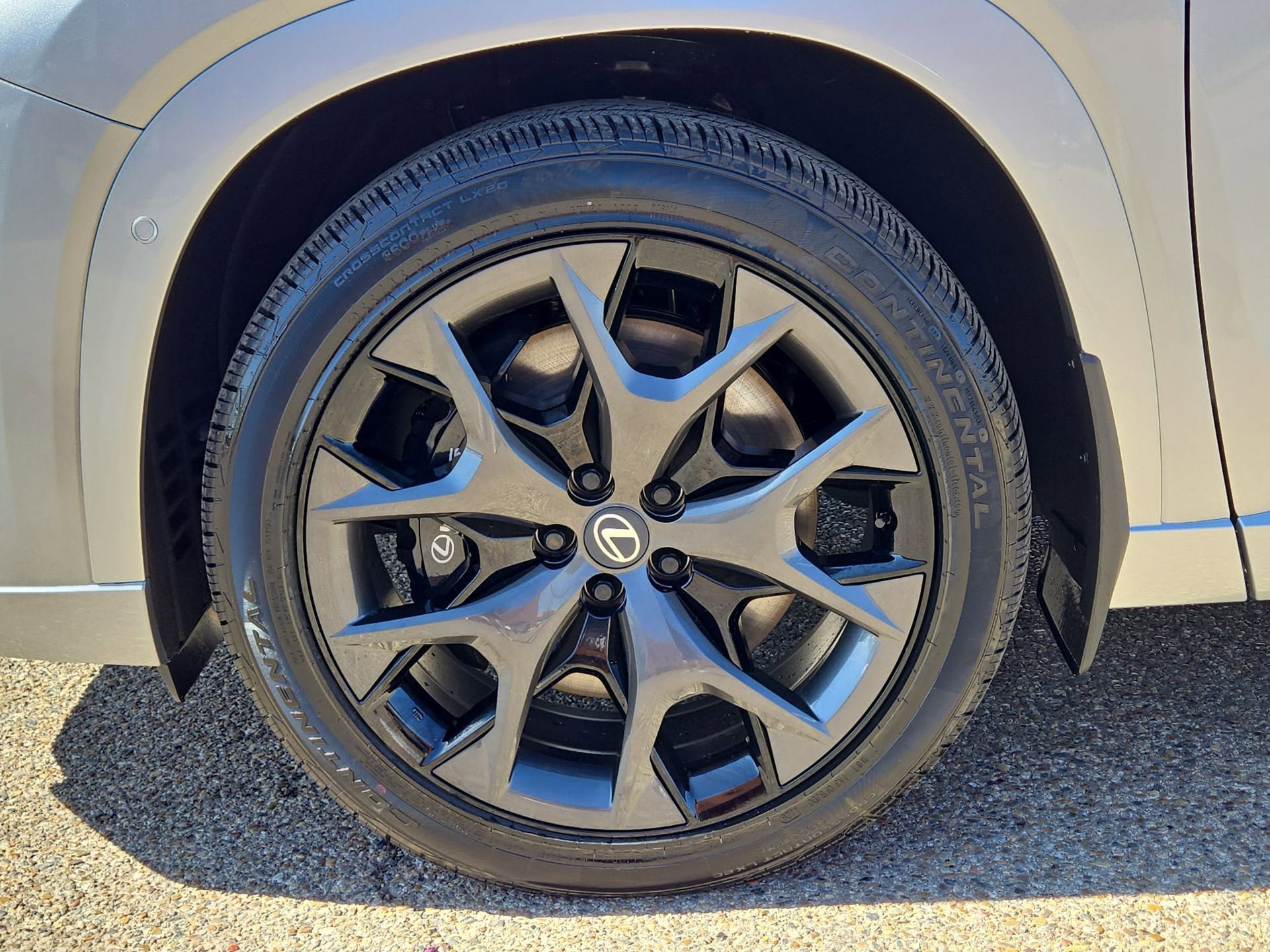New 2026 Lexus TX 500h AWD image 11