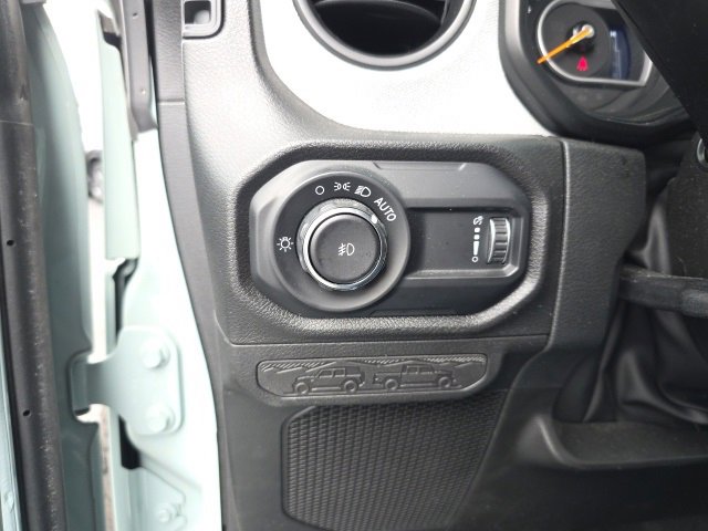 Used 2024 Jeep Wrangler Willys image 16