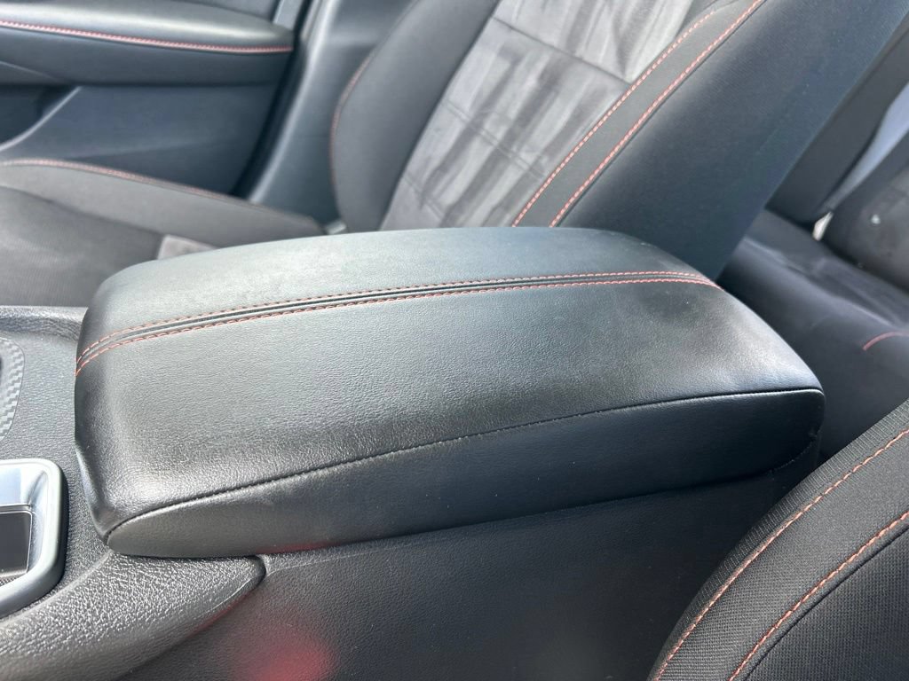 Certified 2024 Nissan Sentra SR FWD image 36