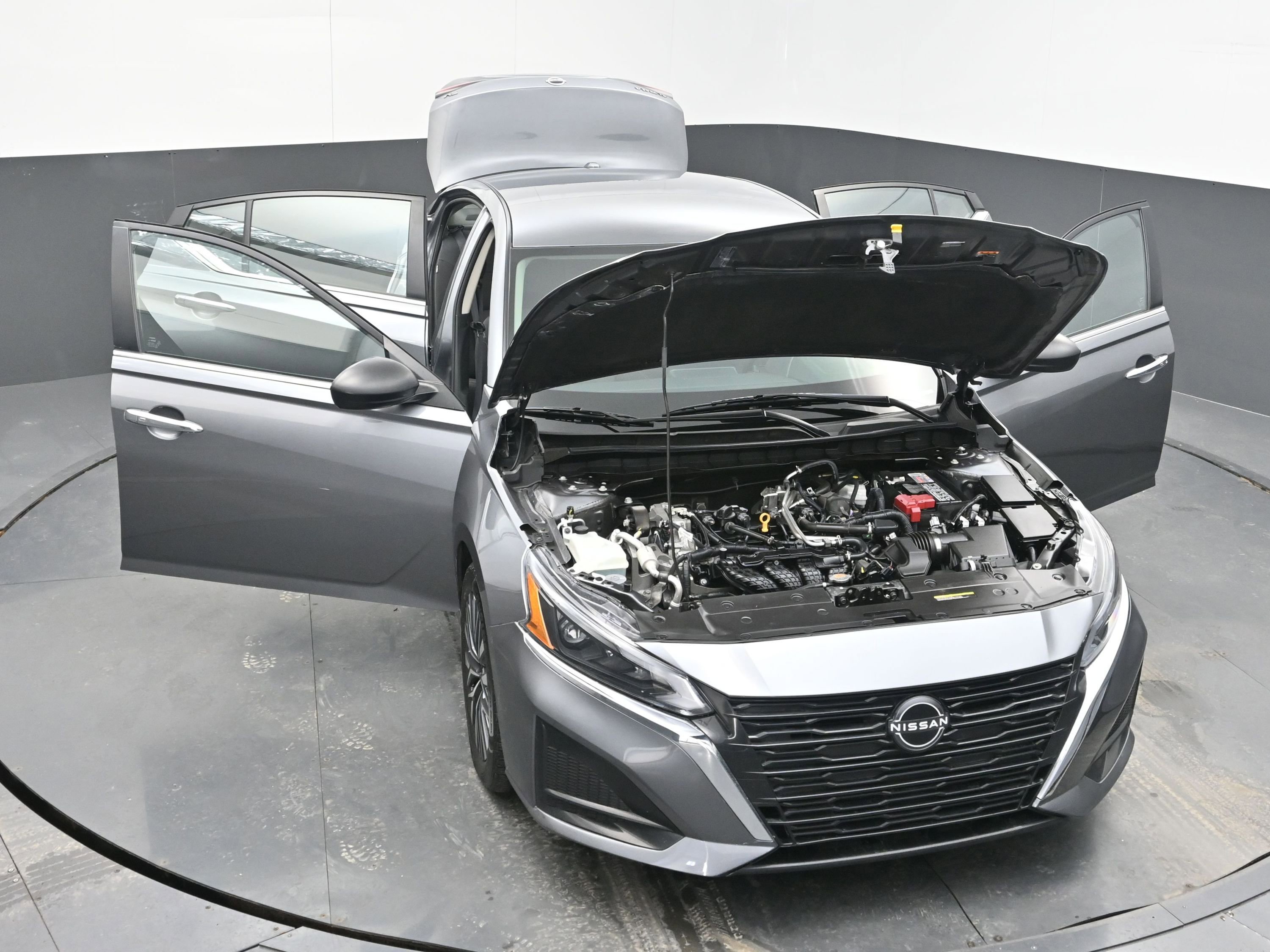 Used 2024 Nissan Altima 2.5 SV image 37