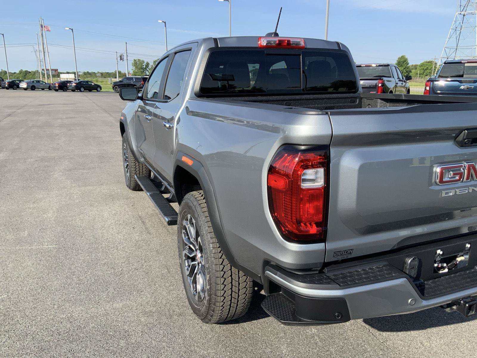 New 2026 GMC Canyon Denali AWD/4WD image 16