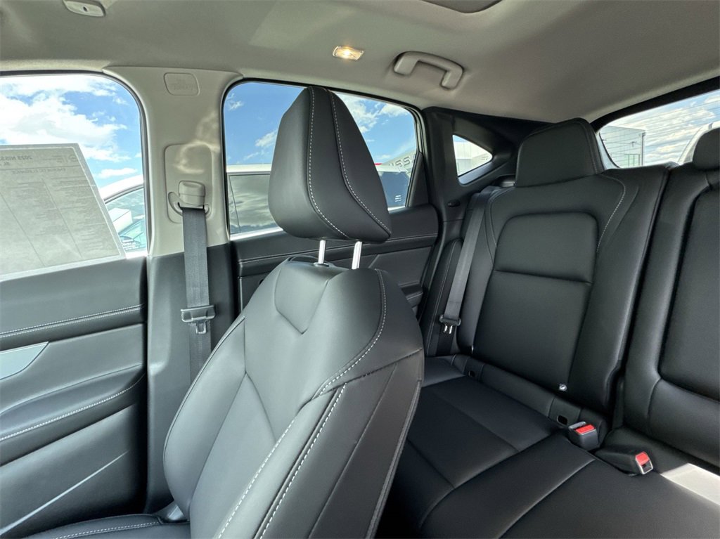 New 2025 Nissan Murano SL image 12