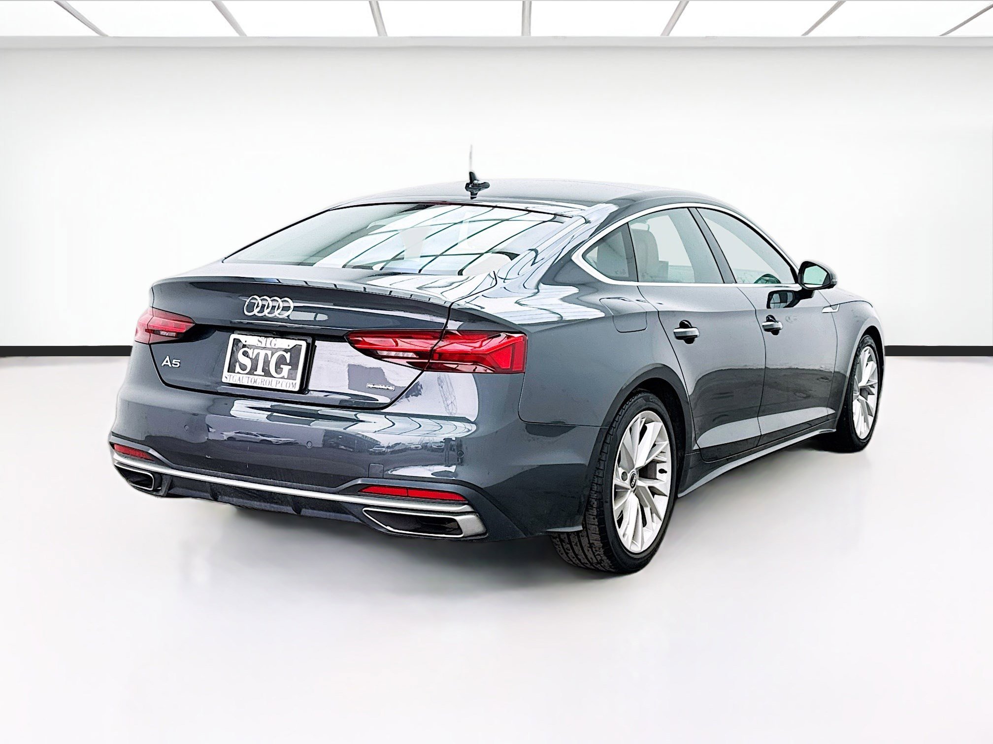 Used 2021 Audi A5 2.0T Premium Plus w/ Premium Plus image 4