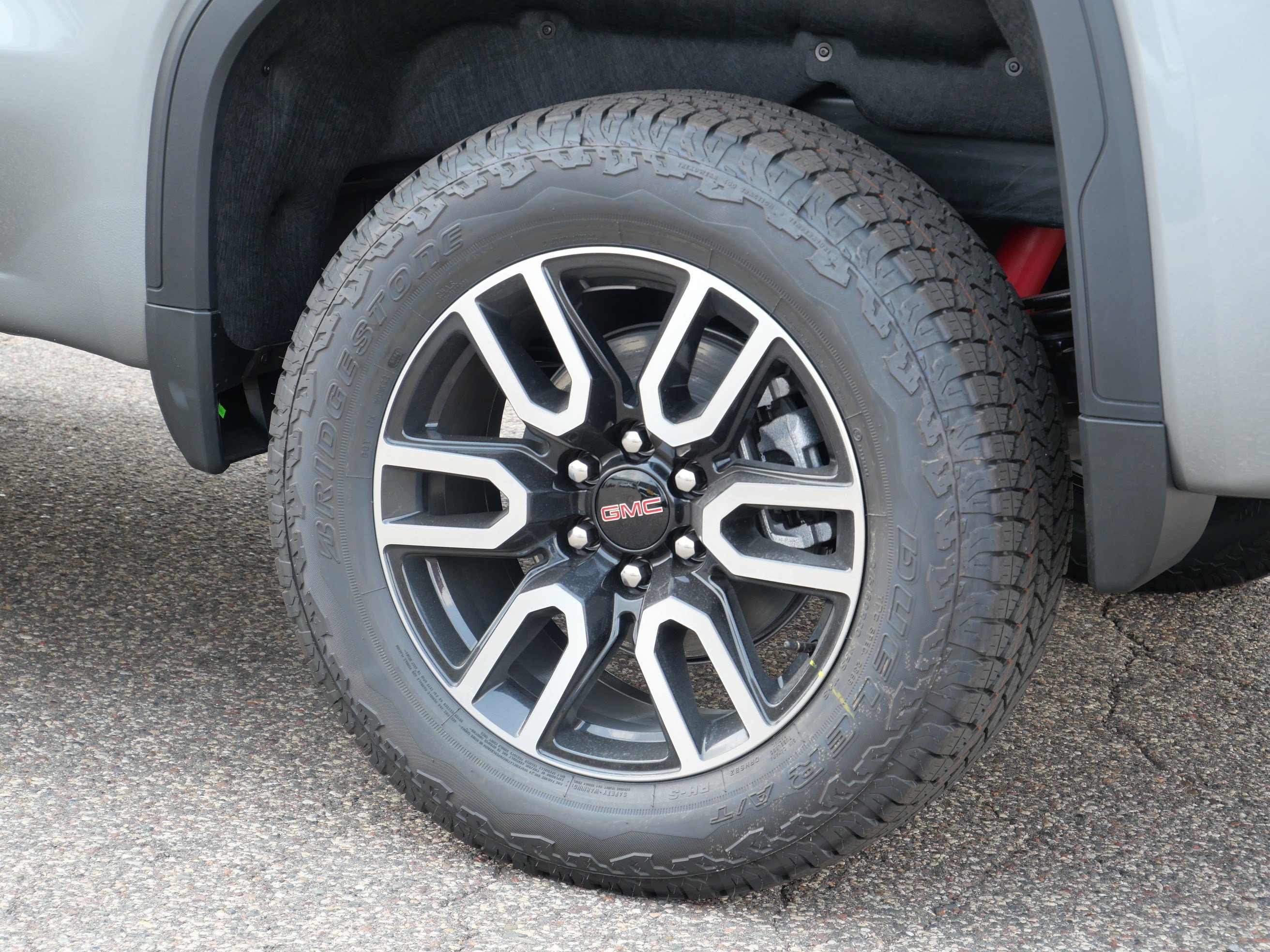 New 2026 GMC Sierra 1500 AT4 w/ Technology Package AWD/4WD image 3