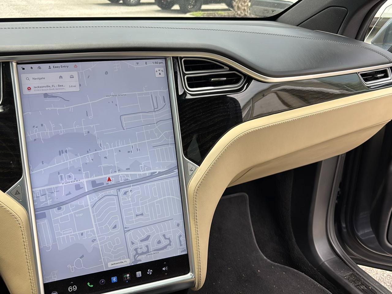 Used 2016 Tesla Model X 75D AWD/4WD image 14
